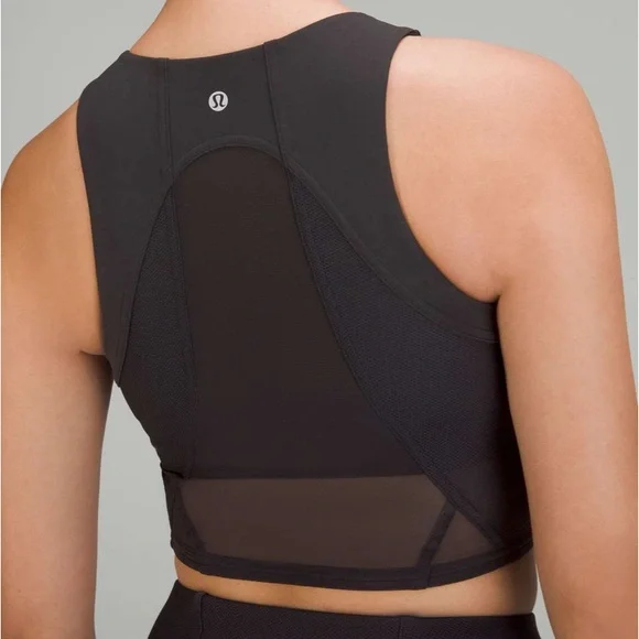 Lululemon Mesh Panelled Training Shelf Tank Top Black Size 10 EUC - Picture 3 of 7
